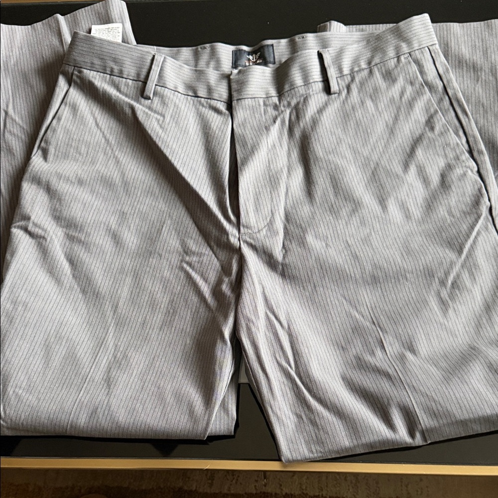 Dockers Men's Gray Striped Pants